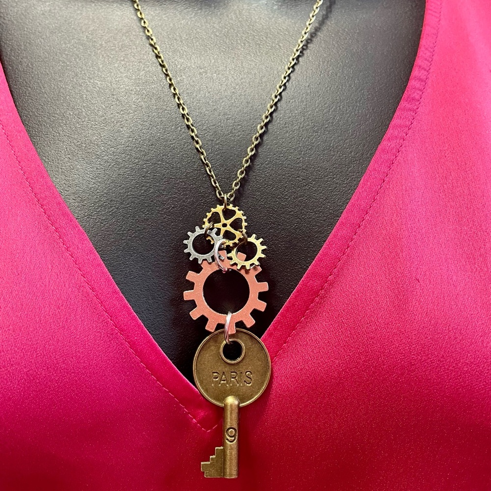 Steampunk Gear Key Paris Necklace